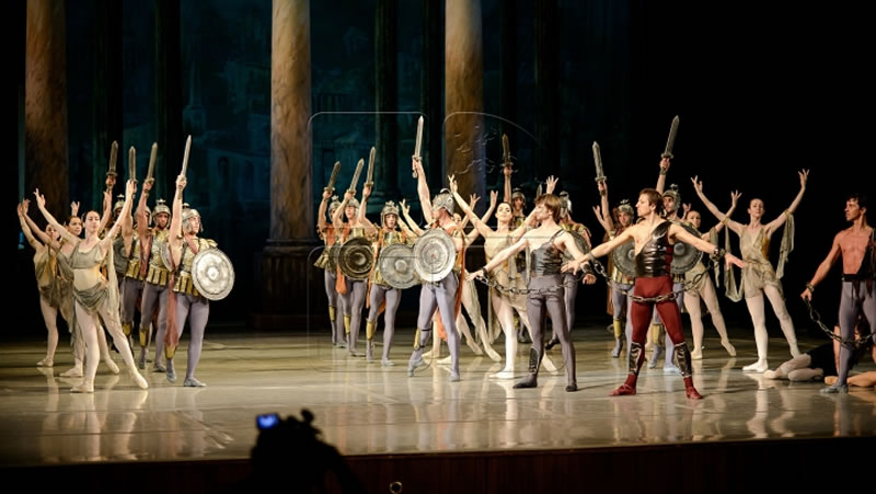 Mai mulţi balerini de la Teatrul Național de Operă și Balet "Maria Bieşu" au depus cereri de demisie