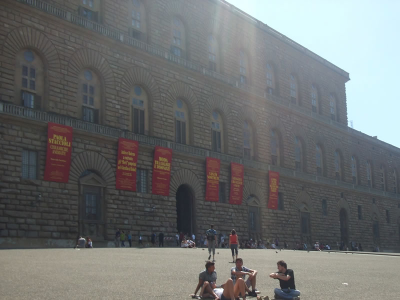 Orfeu in infern la Palazzo Pitti din Firenze